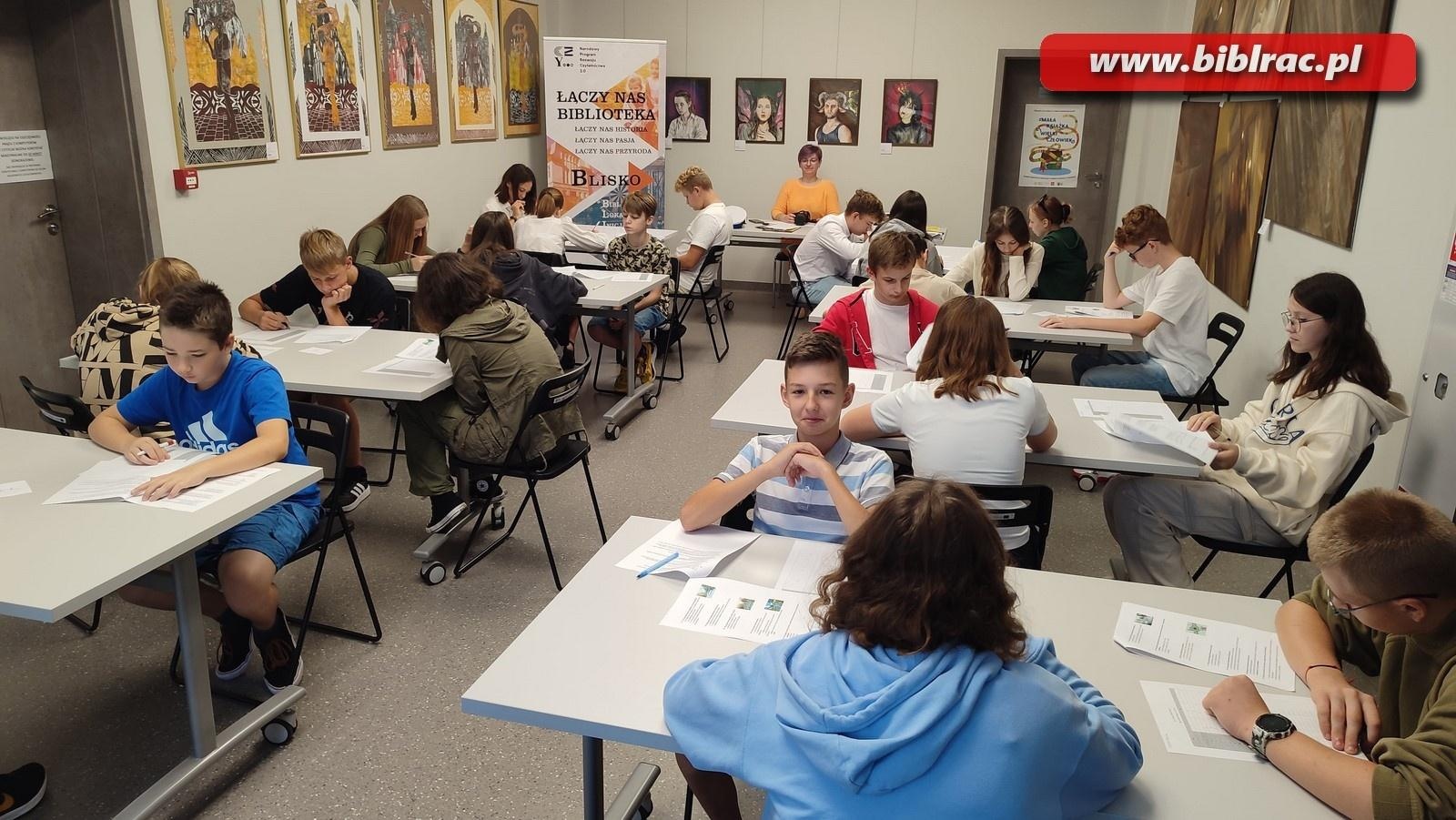 Zdjęcie w galerii na portalu naszraciborz.pl: Konkurs wiedzy o ruchu drogowym. Znamy laureatów wiadomości z regionu