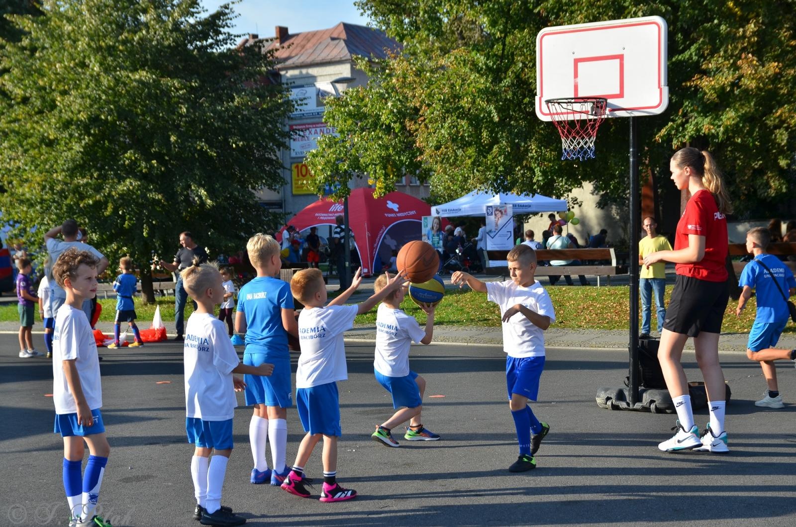 Zdjęcie w galerii na portalu naszraciborz.pl: ProZdro! Unia Racibórz ruszyła z akademią zdrowia wiadomości z regionu