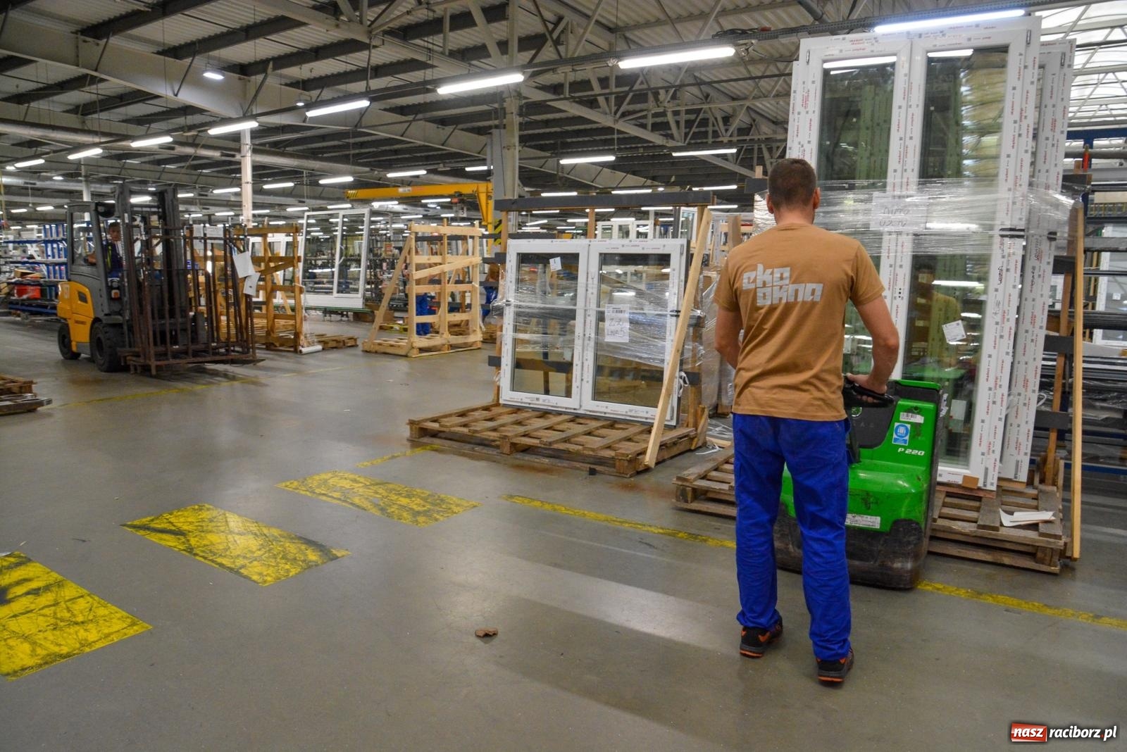 Zdjęcie w galerii na portalu naszraciborz.pl: Prezes Eko-Okien o sprzedaży w 2023 r., strefie biznesu w Raciborzu i pakiecie akcji Rafako wiadomości z regionu