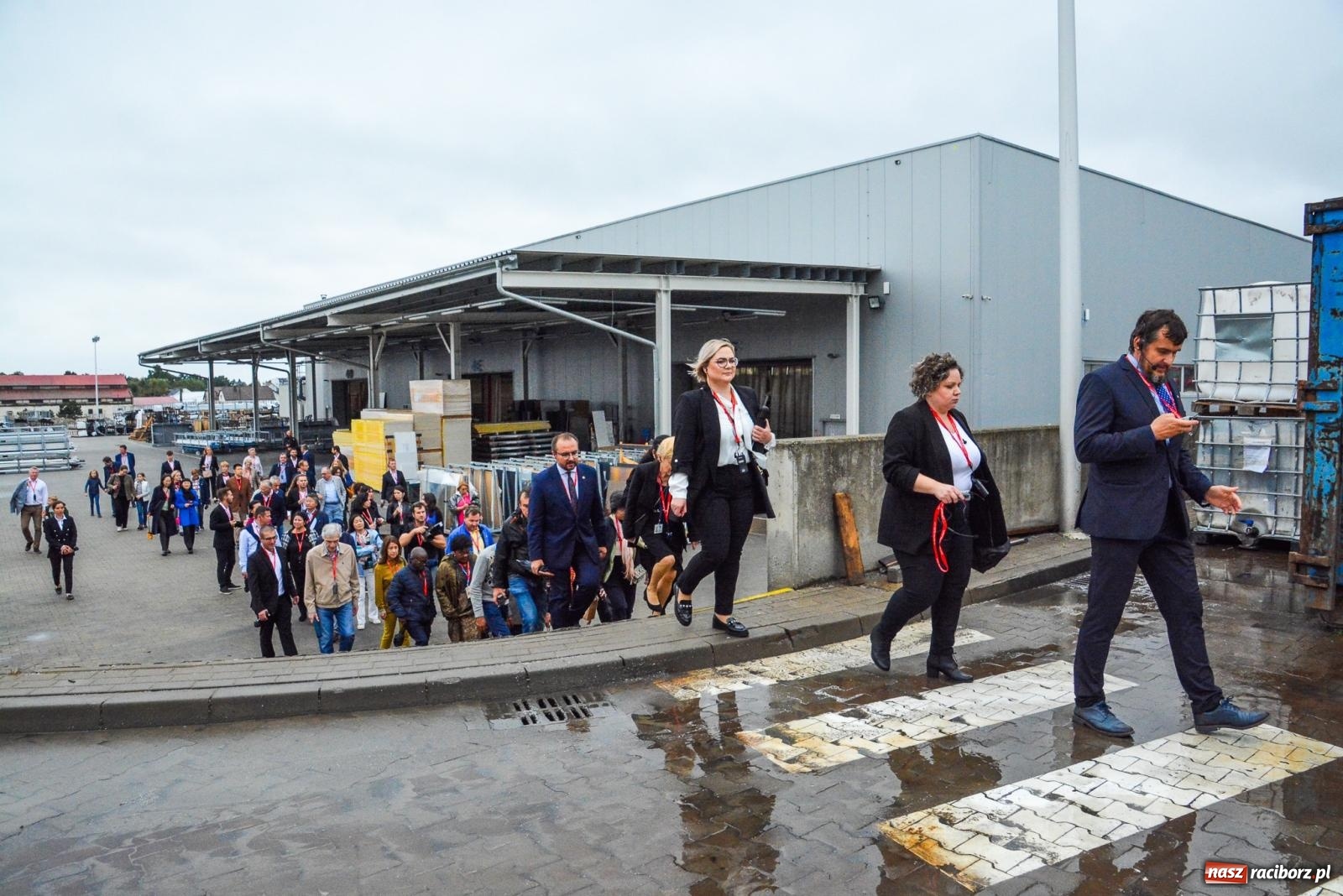 Zdjęcie w galerii na portalu naszraciborz.pl: Prezes Eko-Okien o sprzedaży w 2023 r., strefie biznesu w Raciborzu i pakiecie akcji Rafako wiadomości z regionu