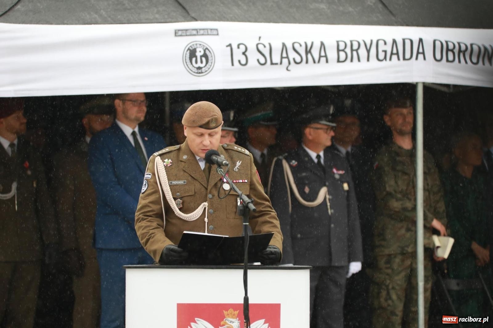 Zdjęcie w galerii na portalu naszraciborz.pl: Pierwsze takie wydarzenie w historii. Przysięga wojskowa w Kuźni Raciborskiej [FOTO i WIDEO] wiadomości z regionu
