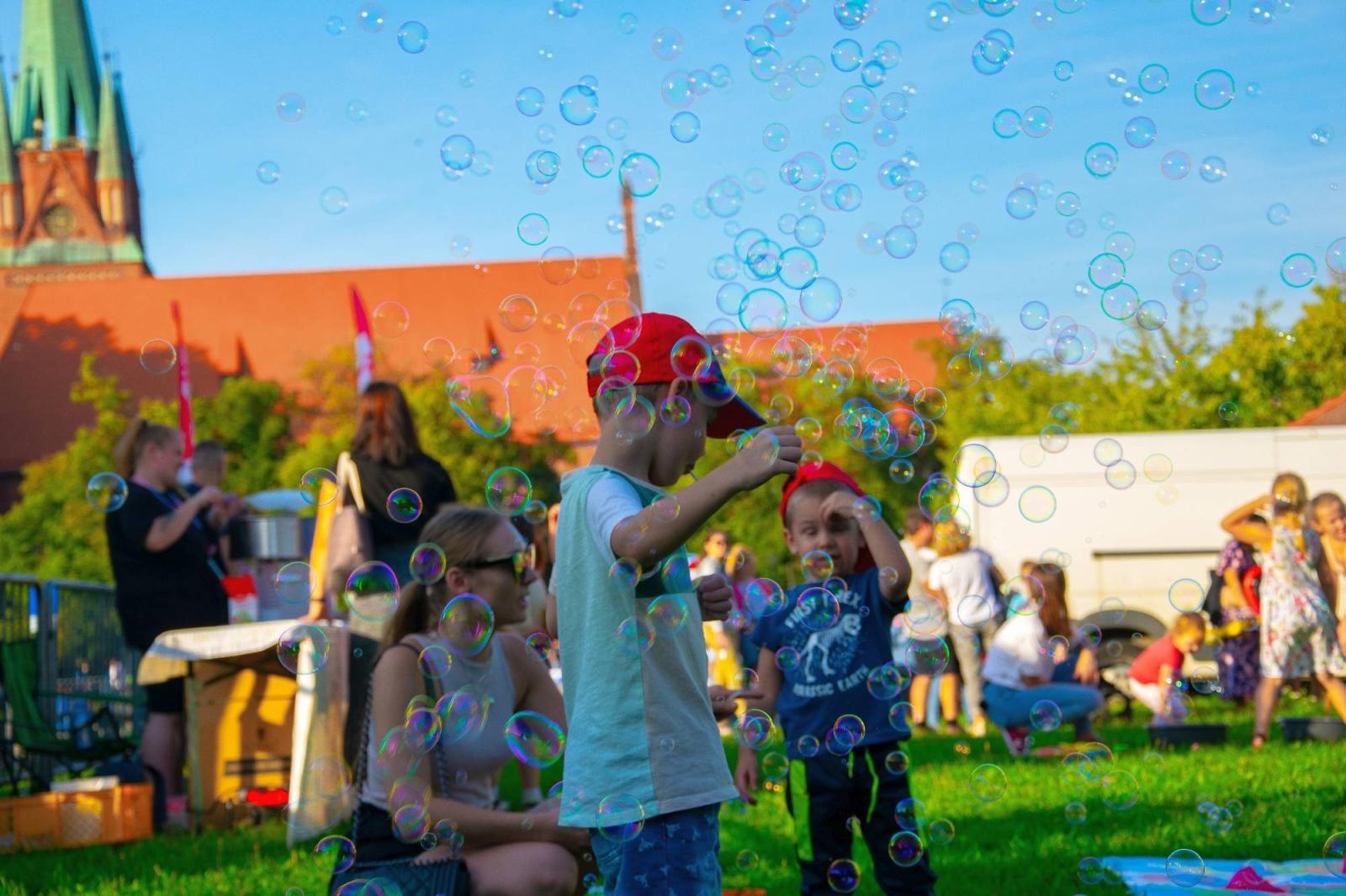 Zdjęcie w galerii na portalu naszraciborz.pl: Kwiatkowski, Franica, Piasecki i DOX. ProZdro na bis! wiadomości z regionu