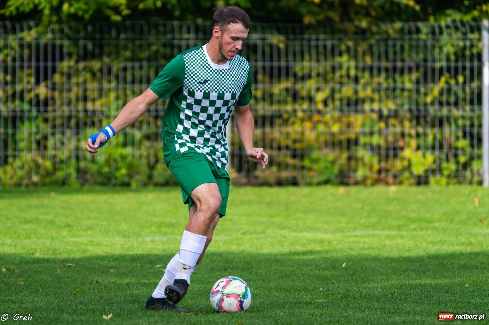 Zdjęcie w galerii na portalu naszraciborz.pl: Wyrównane spotkanie przy Tuwima. Ocice górą [FOTO] wiadomości z regionu