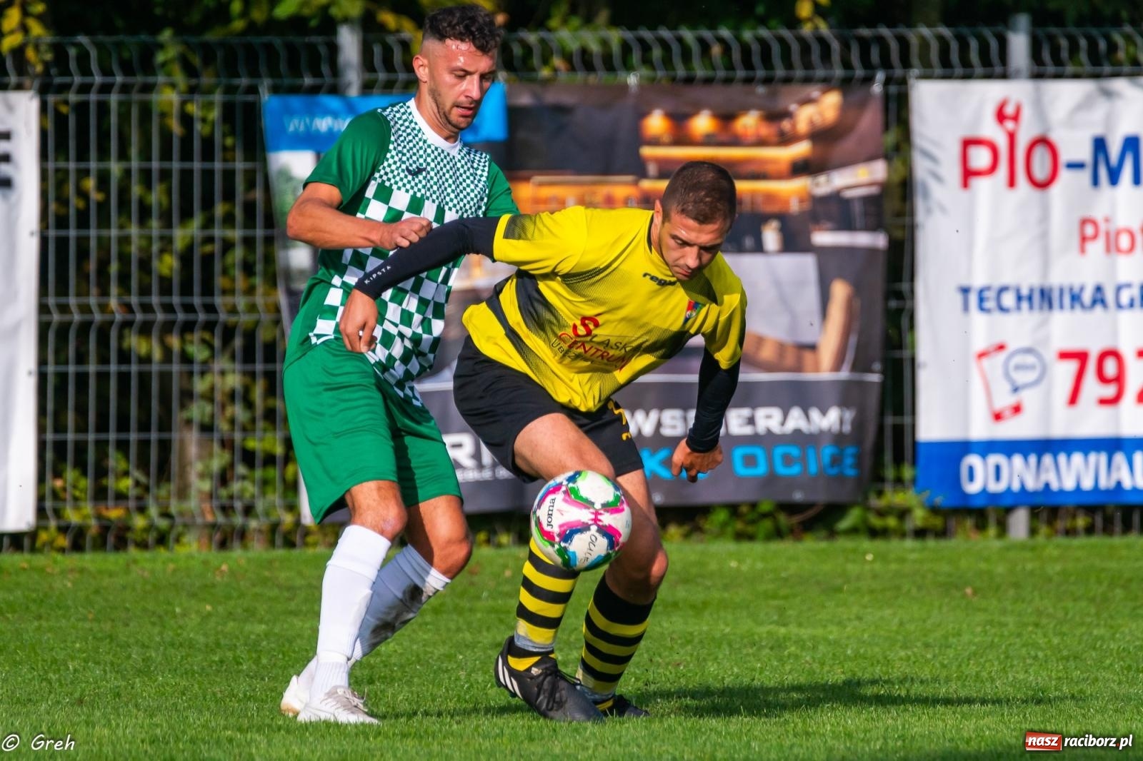Zdjęcie w galerii na portalu naszraciborz.pl: Wyrównane spotkanie przy Tuwima. Ocice górą [FOTO] wiadomości z regionu