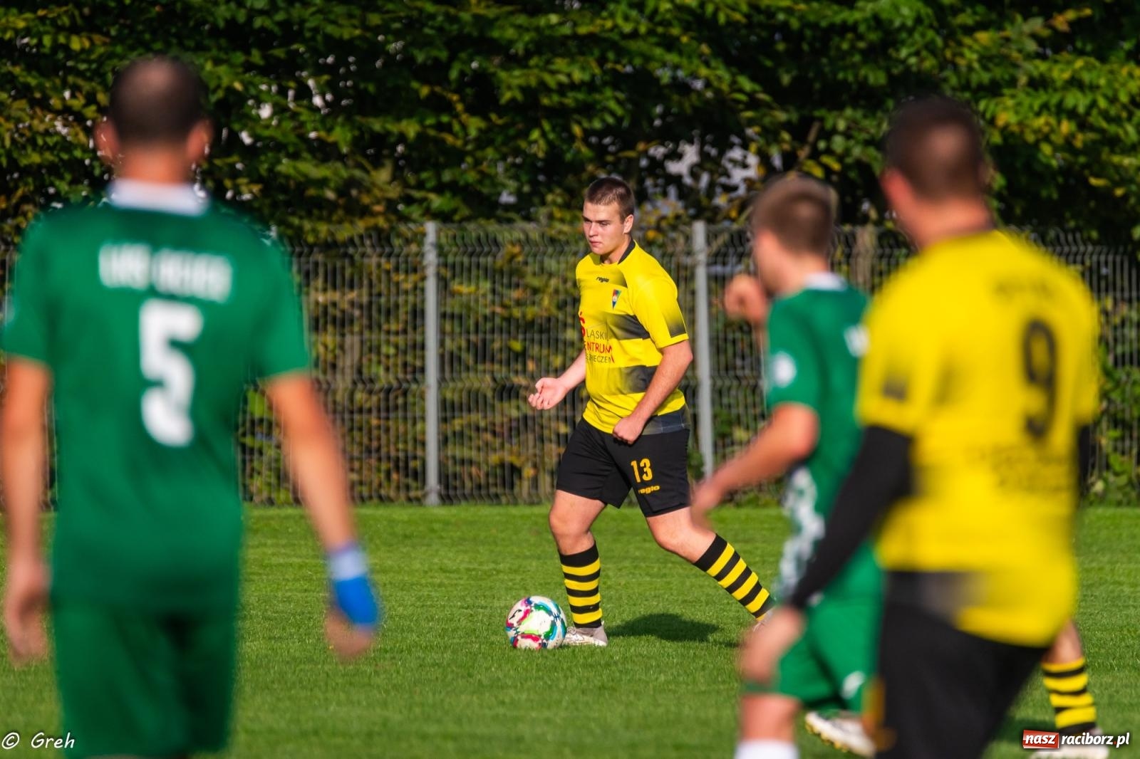 Zdjęcie w galerii na portalu naszraciborz.pl: Wyrównane spotkanie przy Tuwima. Ocice górą [FOTO] wiadomości z regionu