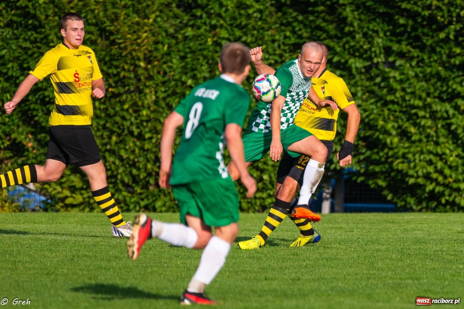 Zdjęcie w galerii na portalu naszraciborz.pl: Wyrównane spotkanie przy Tuwima. Ocice górą [FOTO] wiadomości z regionu