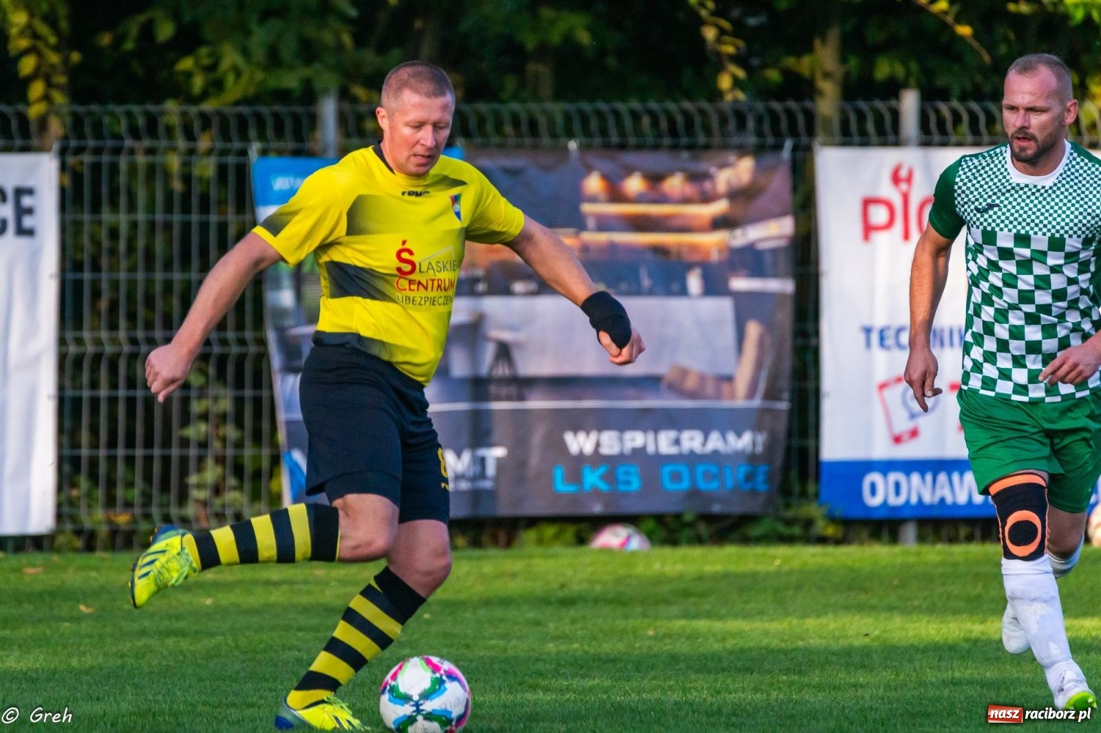 Zdjęcie w galerii na portalu naszraciborz.pl: Wyrównane spotkanie przy Tuwima. Ocice górą [FOTO] wiadomości z regionu