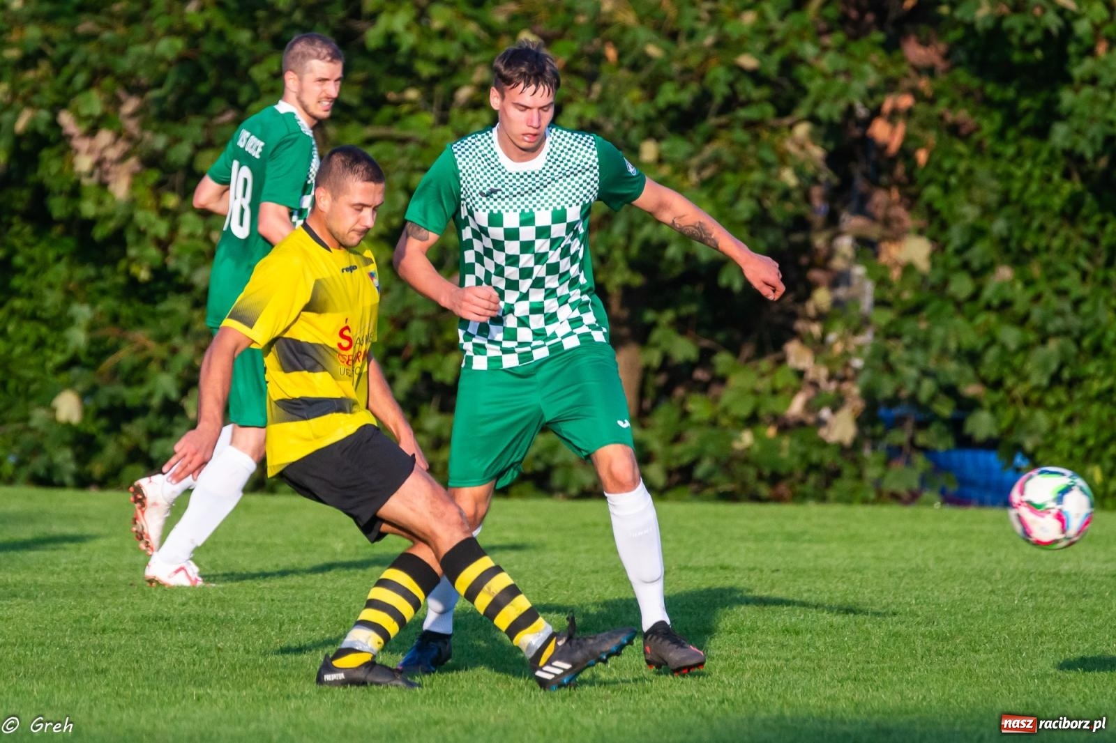 Zdjęcie w galerii na portalu naszraciborz.pl: Wyrównane spotkanie przy Tuwima. Ocice górą [FOTO] wiadomości z regionu