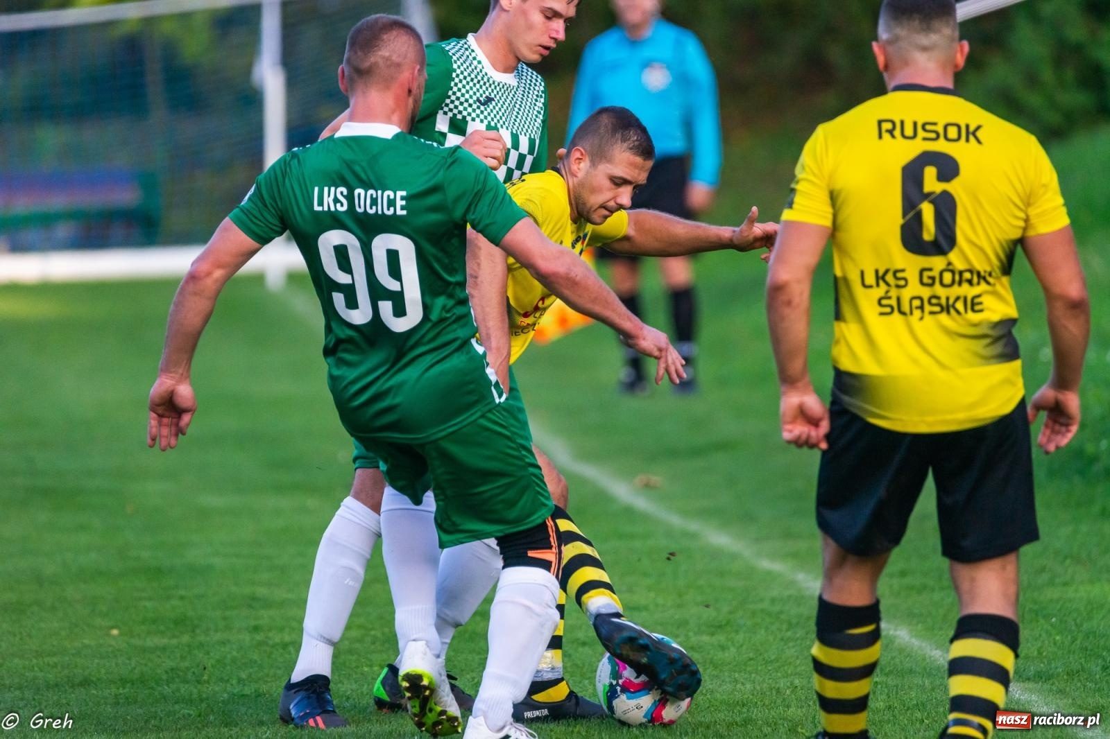 Zdjęcie w galerii na portalu naszraciborz.pl: Wyrównane spotkanie przy Tuwima. Ocice górą [FOTO] wiadomości z regionu