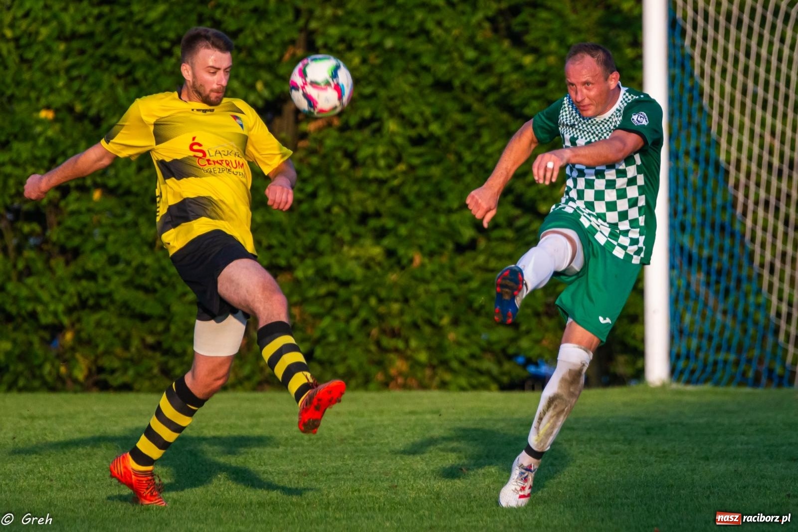 Zdjęcie w galerii na portalu naszraciborz.pl: Wyrównane spotkanie przy Tuwima. Ocice górą [FOTO] wiadomości z regionu
