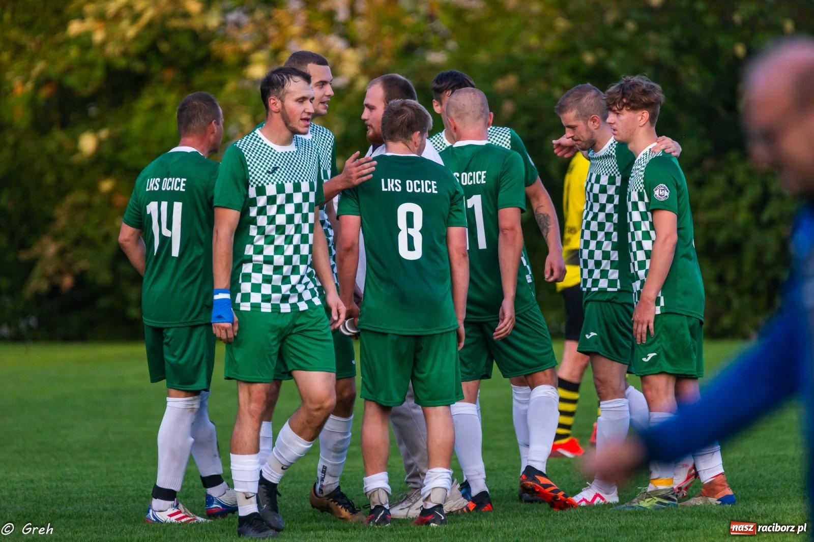 Zdjęcie w galerii na portalu naszraciborz.pl: Wyrównane spotkanie przy Tuwima. Ocice górą [FOTO] wiadomości z regionu
