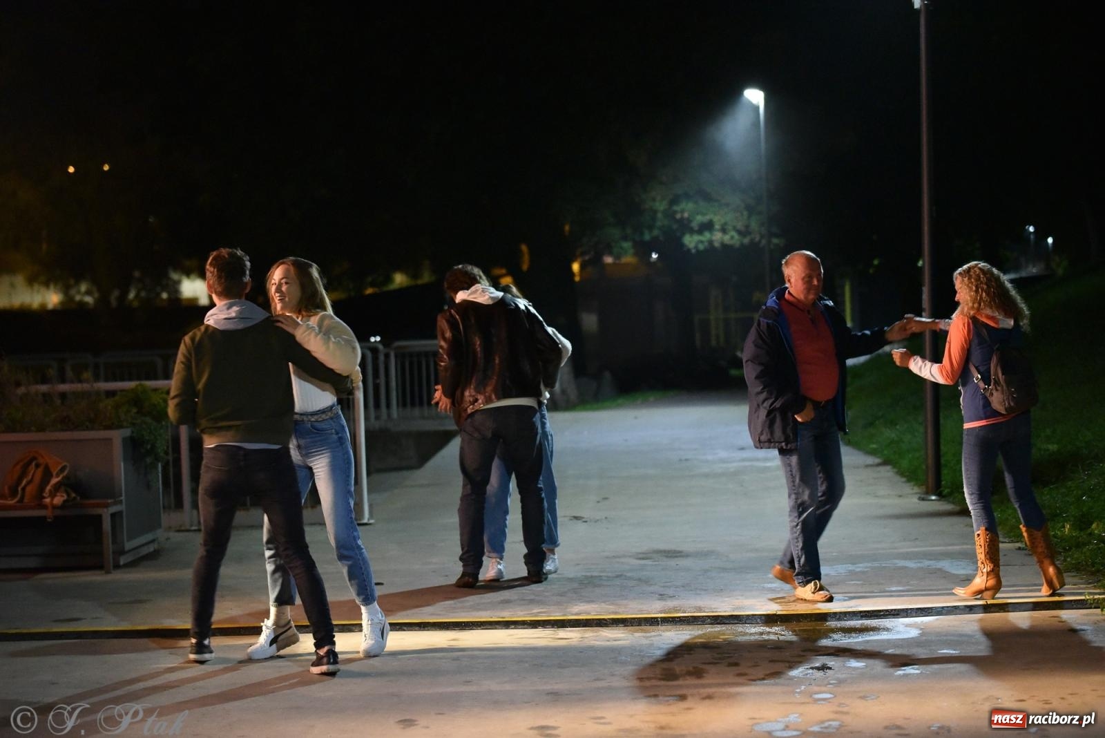 Zdjęcie w galerii na portalu naszraciborz.pl: Finał lata i zbiórka dla Tomka. Pomoc musi trwać [FOTO i WIDEO] wiadomości z regionu