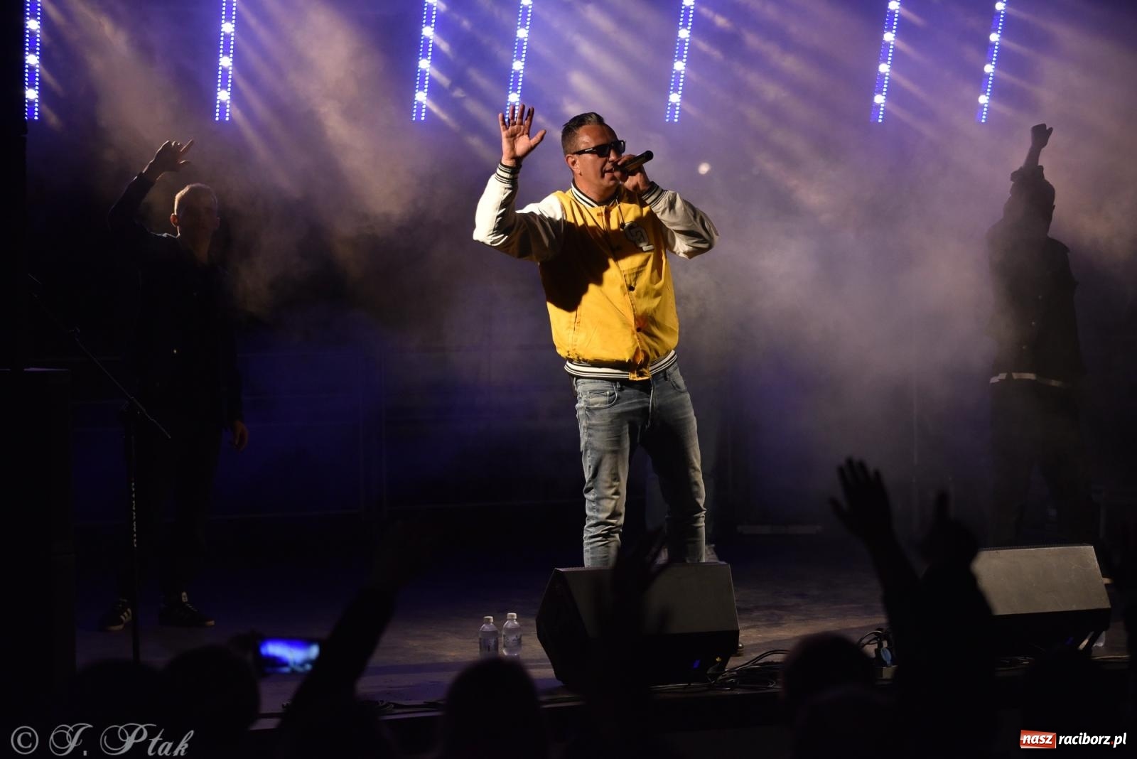 Zdjęcie w galerii na portalu naszraciborz.pl: Finał lata i zbiórka dla Tomka. Pomoc musi trwać [FOTO i WIDEO] wiadomości z regionu