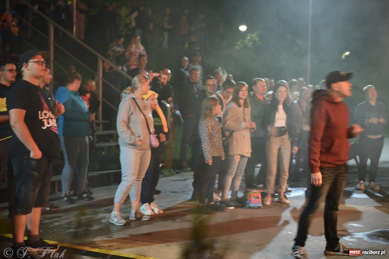 Zdjęcie w galerii na portalu naszraciborz.pl: Finał lata i zbiórka dla Tomka. Pomoc musi trwać [FOTO i WIDEO] wiadomości z regionu