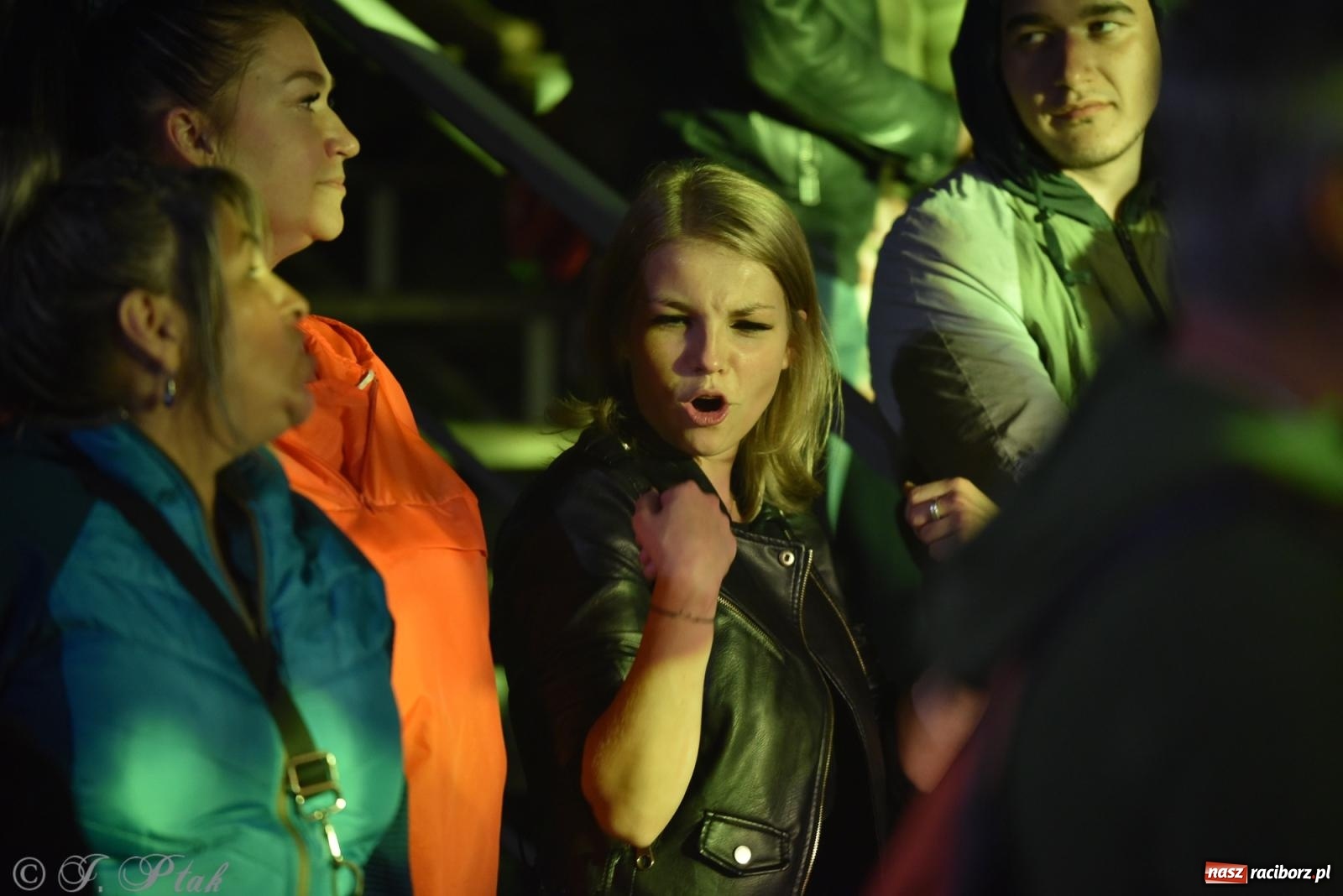 Zdjęcie w galerii na portalu naszraciborz.pl: Finał lata i zbiórka dla Tomka. Pomoc musi trwać [FOTO i WIDEO] wiadomości z regionu