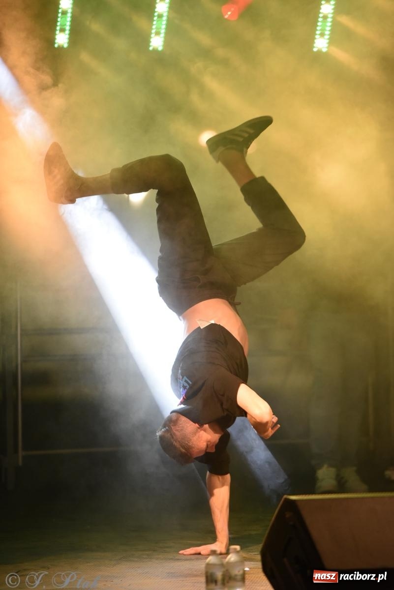 Zdjęcie w galerii na portalu naszraciborz.pl: Finał lata i zbiórka dla Tomka. Pomoc musi trwać [FOTO i WIDEO] wiadomości z regionu