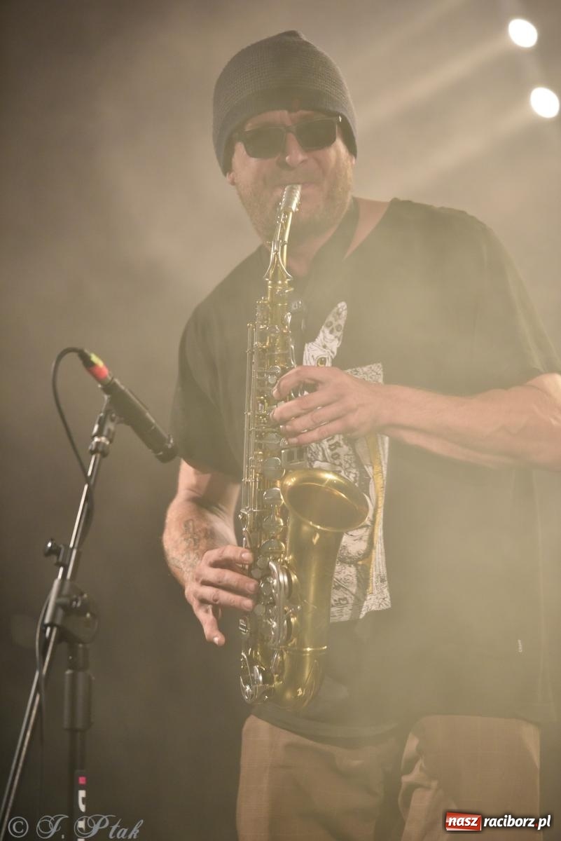 Zdjęcie w galerii na portalu naszraciborz.pl: Finał lata i zbiórka dla Tomka. Pomoc musi trwać [FOTO i WIDEO] wiadomości z regionu