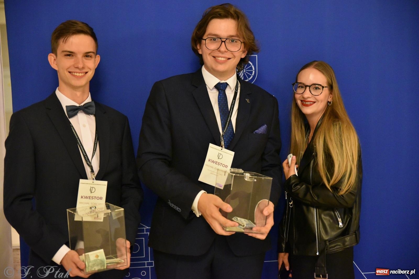 Zdjęcie w galerii na portalu naszraciborz.pl: Ivo Ciszek & VOLTAGE. Koncert Dobroczynny w RCK wiadomości z regionu