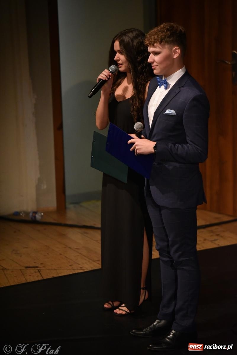 Zdjęcie w galerii na portalu naszraciborz.pl: Ivo Ciszek & VOLTAGE. Koncert Dobroczynny w RCK wiadomości z regionu