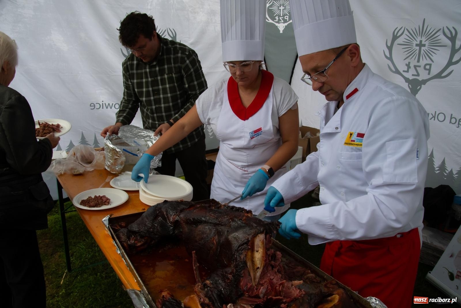 Zdjęcie w galerii na portalu naszraciborz.pl: Darz bór! Śląska brać myśliwska zjechała do Tworkowa [FOTO i WIDEO] wiadomości z regionu