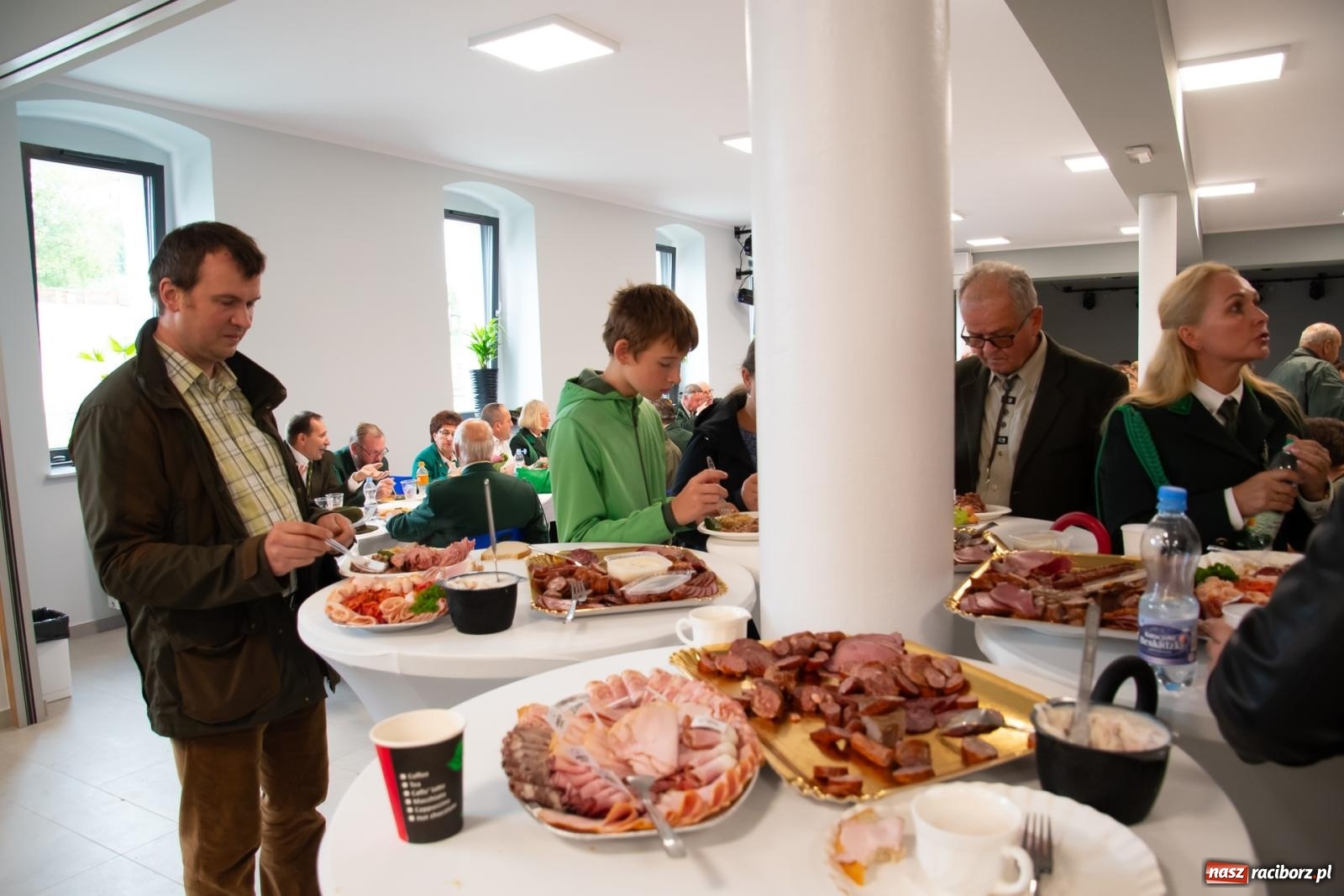 Zdjęcie w galerii na portalu naszraciborz.pl: Darz bór! Śląska brać myśliwska zjechała do Tworkowa [FOTO i WIDEO] wiadomości z regionu