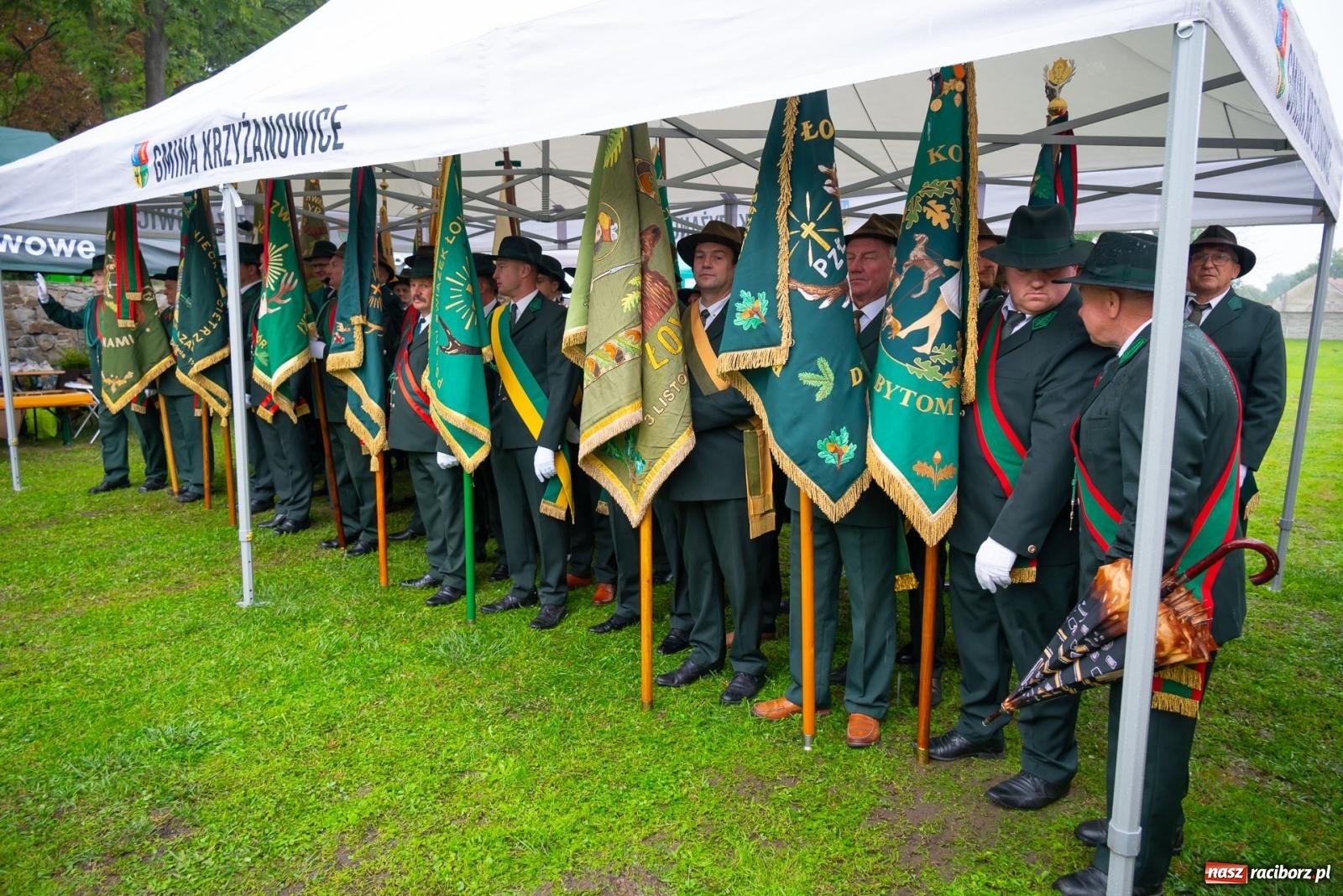 Zdjęcie w galerii na portalu naszraciborz.pl: Darz bór! Śląska brać myśliwska zjechała do Tworkowa [FOTO i WIDEO] wiadomości z regionu