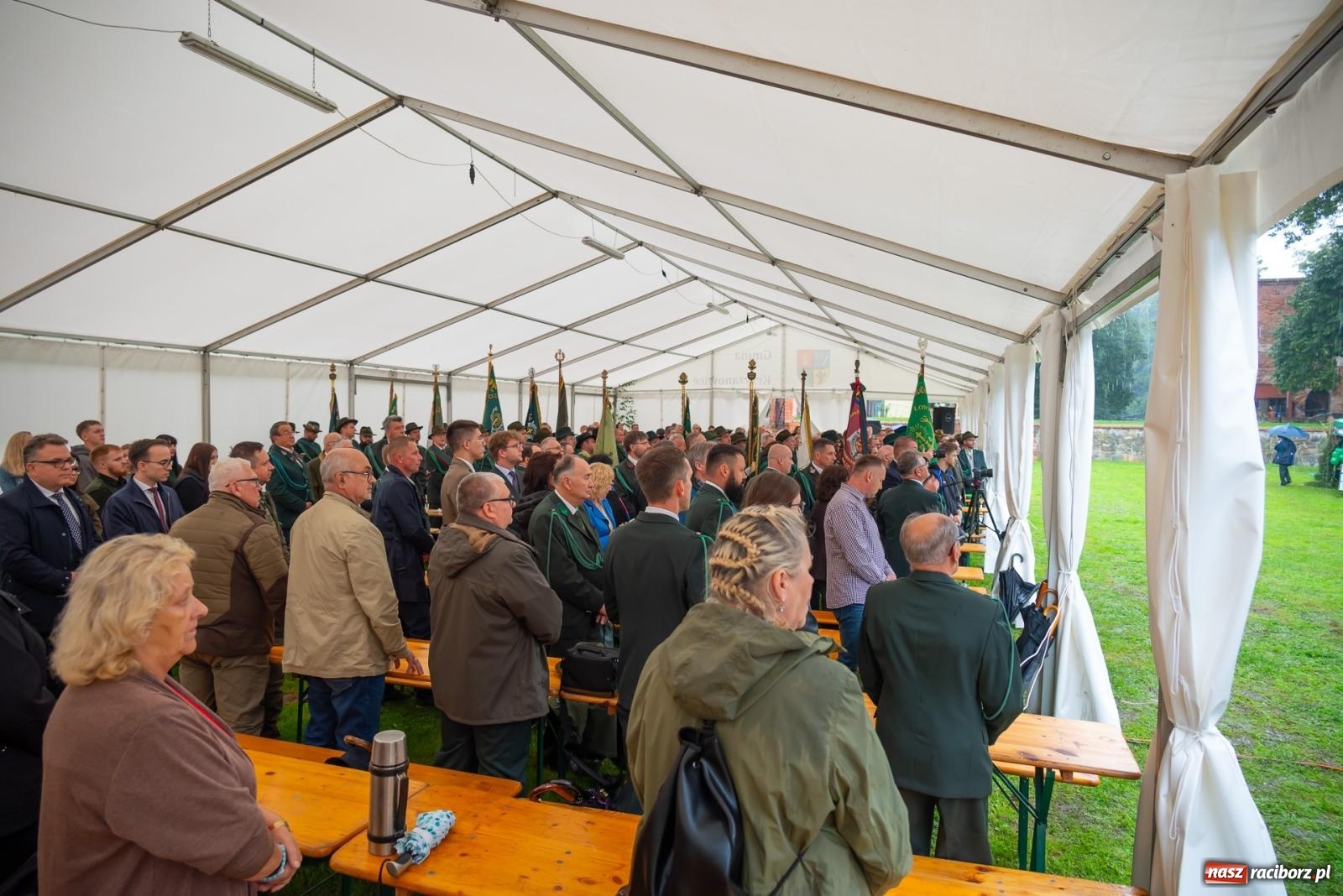 Zdjęcie w galerii na portalu naszraciborz.pl: Darz bór! Śląska brać myśliwska zjechała do Tworkowa [FOTO i WIDEO] wiadomości z regionu