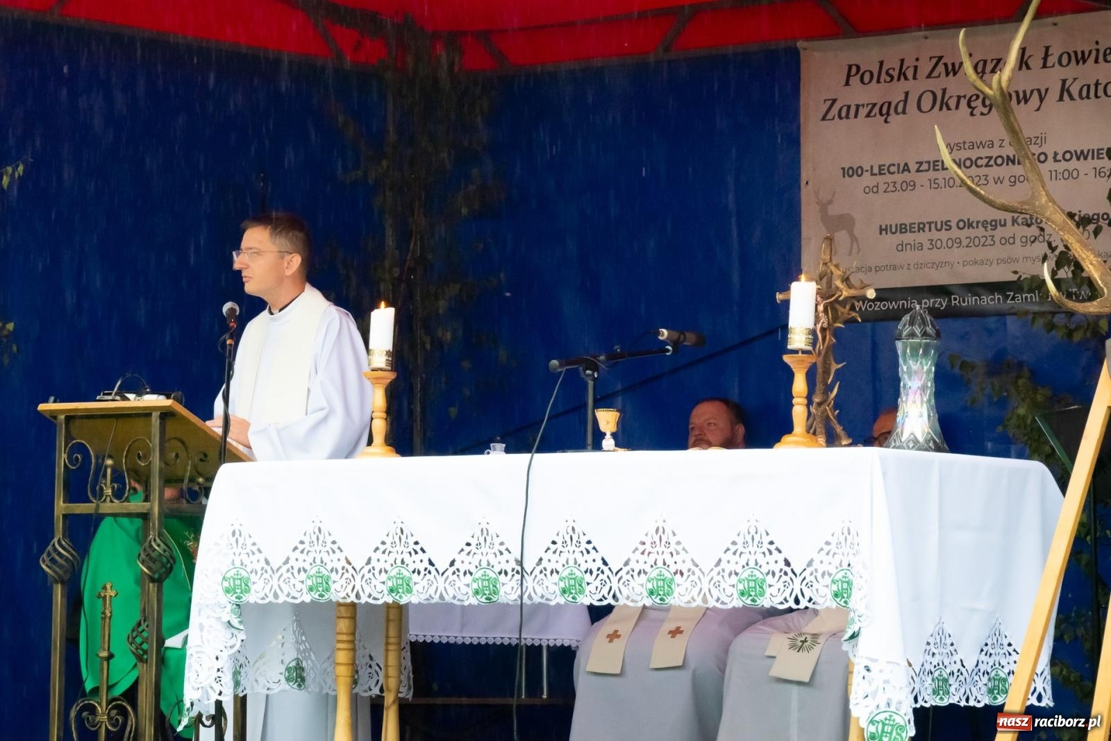 Zdjęcie w galerii na portalu naszraciborz.pl: Darz bór! Śląska brać myśliwska zjechała do Tworkowa [FOTO i WIDEO] wiadomości z regionu