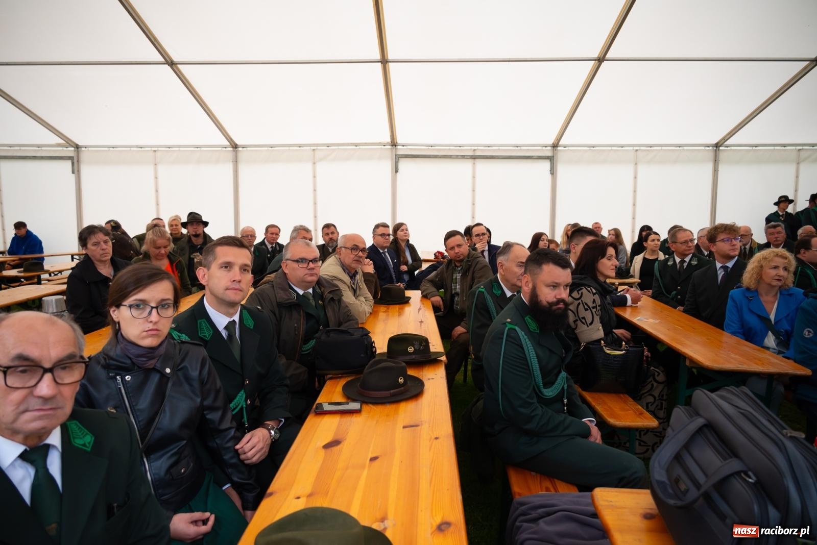 Zdjęcie w galerii na portalu naszraciborz.pl: Darz bór! Śląska brać myśliwska zjechała do Tworkowa [FOTO i WIDEO] wiadomości z regionu