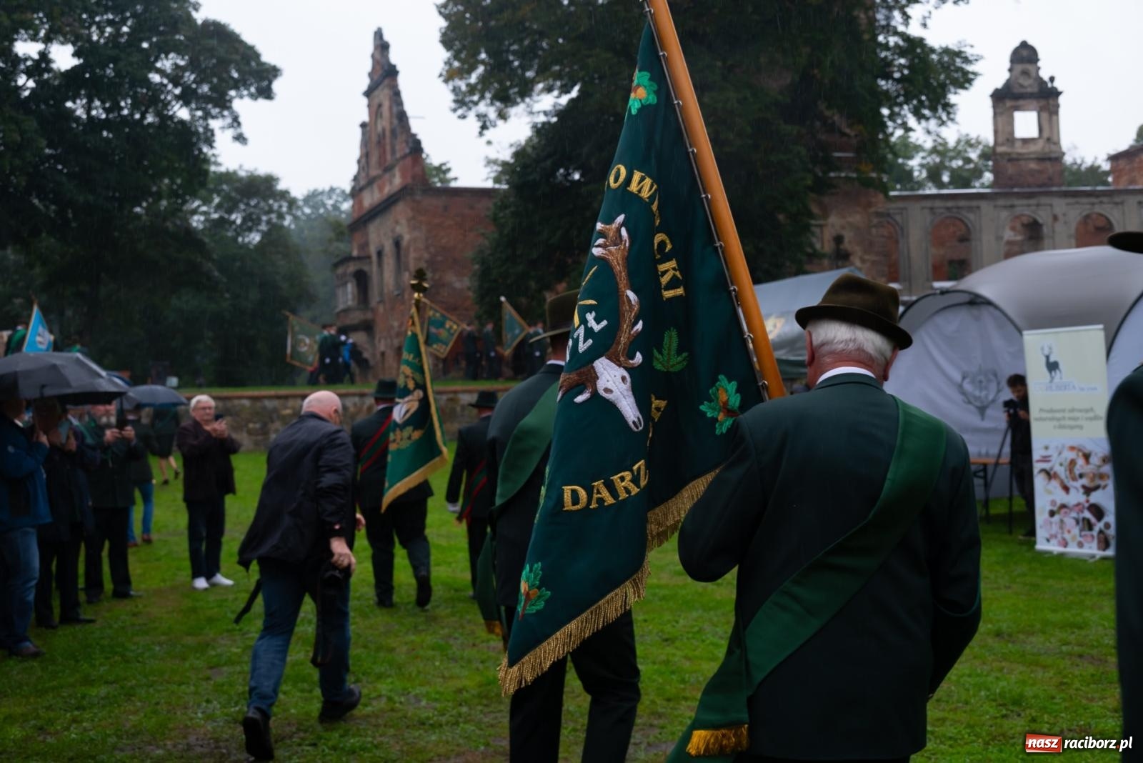 Zdjęcie w galerii na portalu naszraciborz.pl: Darz bór! Śląska brać myśliwska zjechała do Tworkowa [FOTO i WIDEO] wiadomości z regionu
