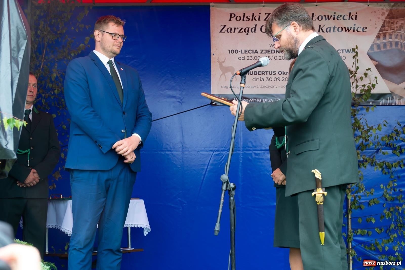 Zdjęcie w galerii na portalu naszraciborz.pl: Darz bór! Śląska brać myśliwska zjechała do Tworkowa [FOTO i WIDEO] wiadomości z regionu
