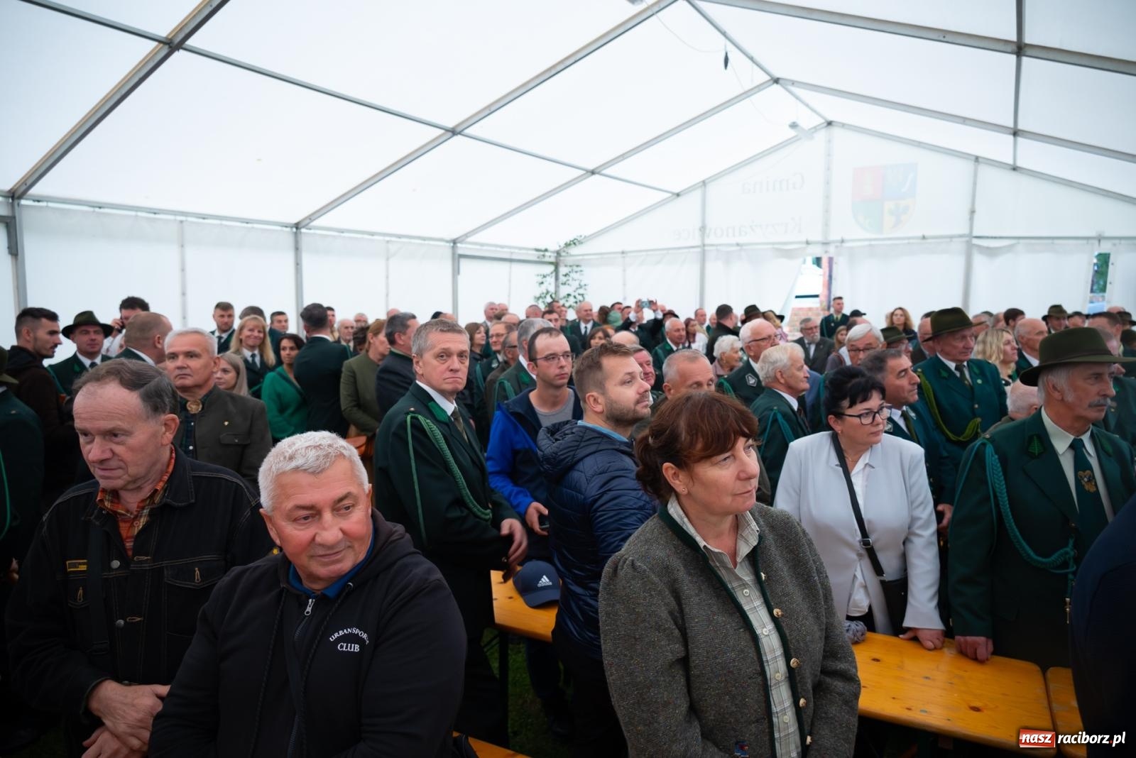 Zdjęcie w galerii na portalu naszraciborz.pl: Darz bór! Śląska brać myśliwska zjechała do Tworkowa [FOTO i WIDEO] wiadomości z regionu