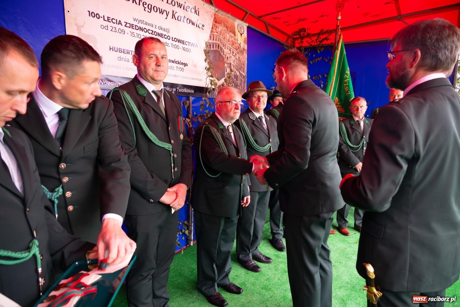 Zdjęcie w galerii na portalu naszraciborz.pl: Darz bór! Śląska brać myśliwska zjechała do Tworkowa [FOTO i WIDEO] wiadomości z regionu