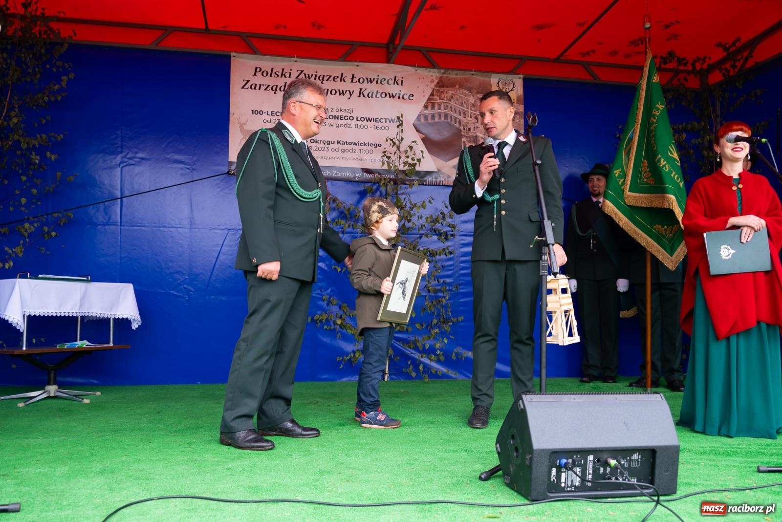 Zdjęcie w galerii na portalu naszraciborz.pl: Darz bór! Śląska brać myśliwska zjechała do Tworkowa [FOTO i WIDEO] wiadomości z regionu