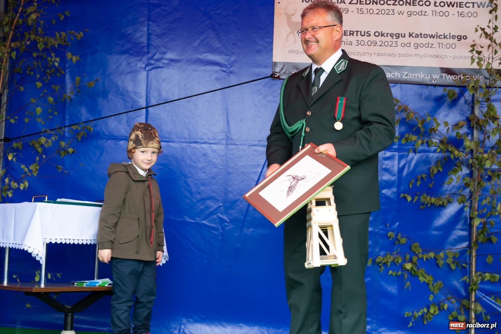 Zdjęcie w galerii na portalu naszraciborz.pl: Darz bór! Śląska brać myśliwska zjechała do Tworkowa [FOTO i WIDEO] wiadomości z regionu