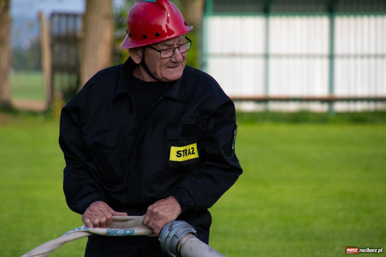 Zdjęcie w galerii na portalu naszraciborz.pl: Seniorzy z Owsiszcz najlepsi w strażackiej rywalizacji [FOTO i WIDEO] wiadomości z regionu