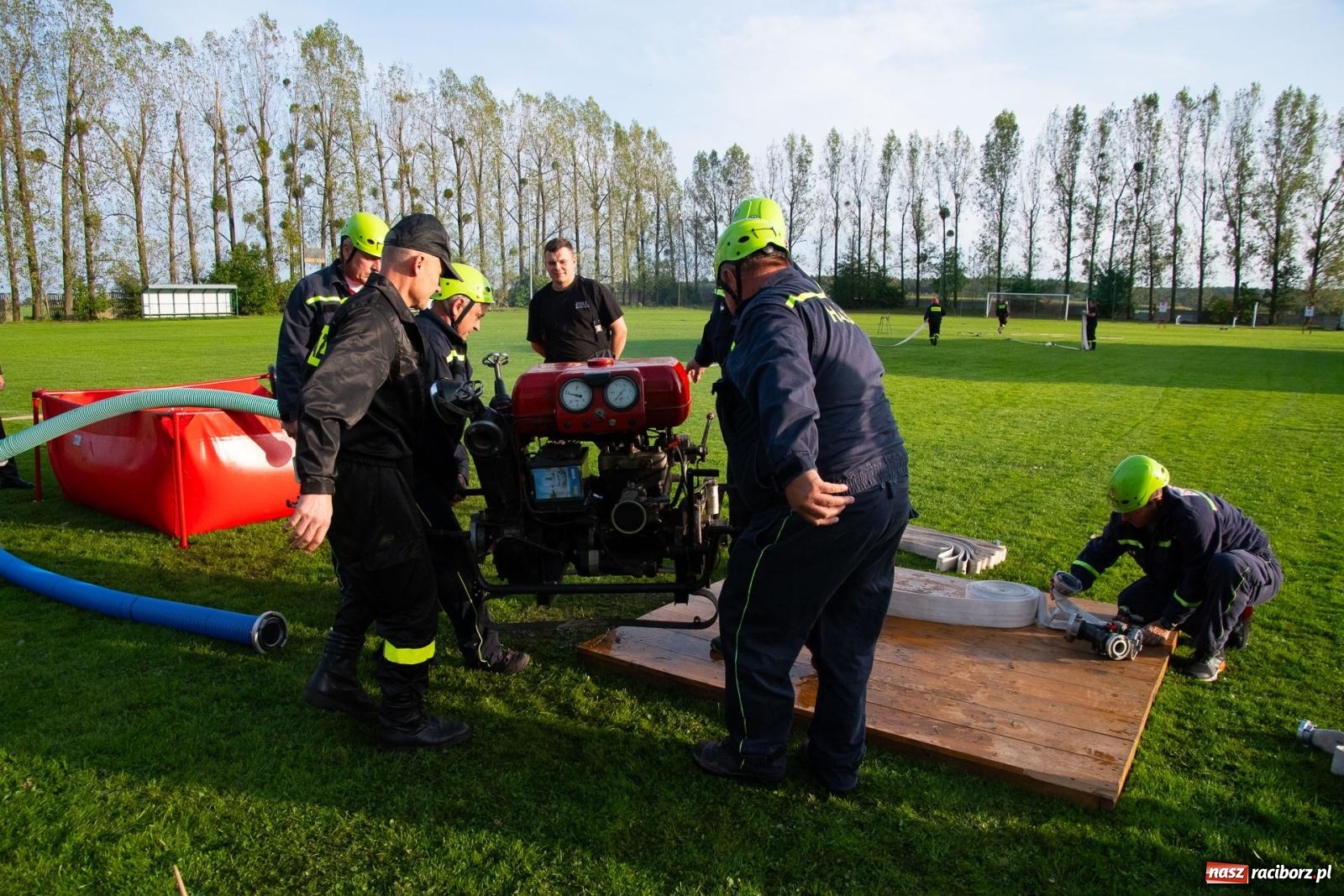 Zdjęcie w galerii na portalu naszraciborz.pl: Seniorzy z Owsiszcz najlepsi w strażackiej rywalizacji [FOTO i WIDEO] wiadomości z regionu