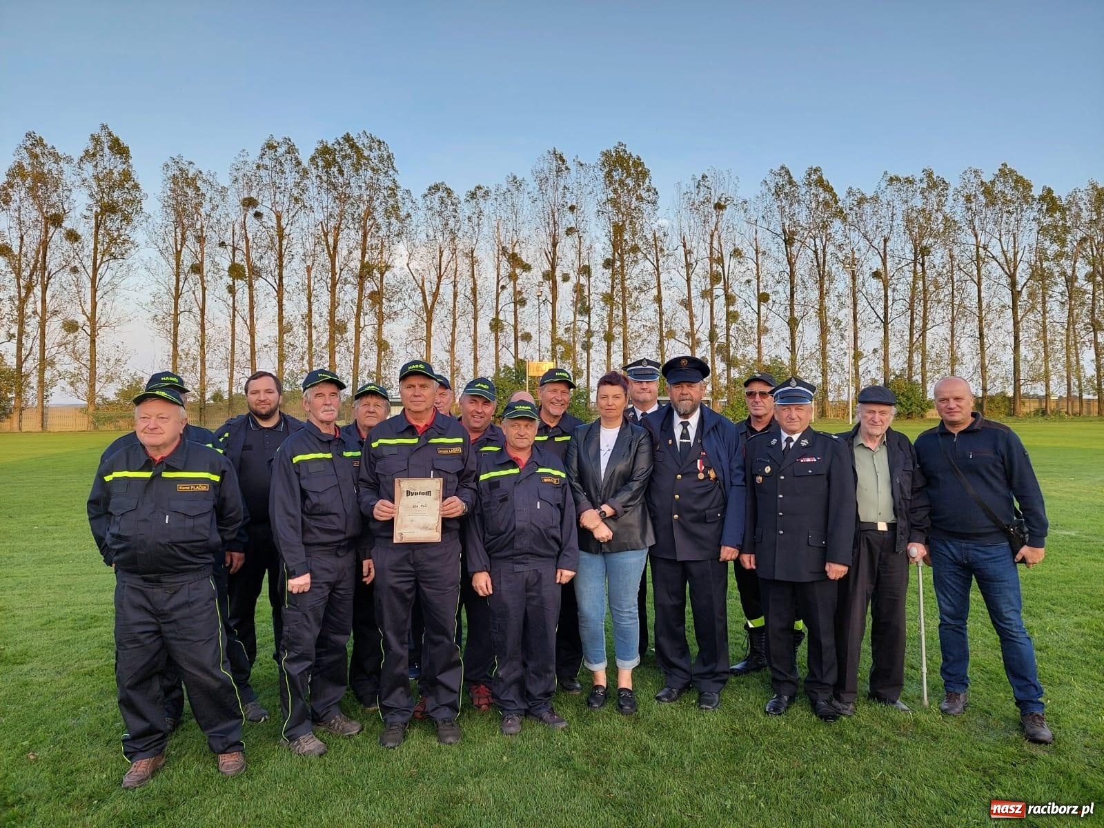 Zdjęcie w galerii na portalu naszraciborz.pl: Seniorzy z Owsiszcz najlepsi w strażackiej rywalizacji [FOTO i WIDEO] wiadomości z regionu