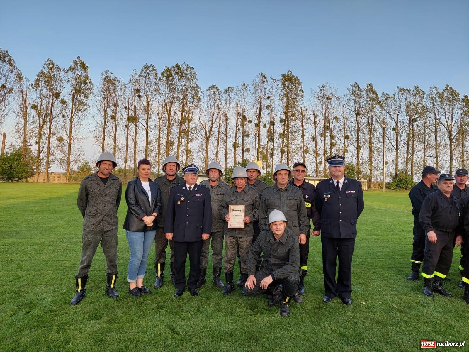 Zdjęcie w galerii na portalu naszraciborz.pl: Seniorzy z Owsiszcz najlepsi w strażackiej rywalizacji [FOTO i WIDEO] wiadomości z regionu