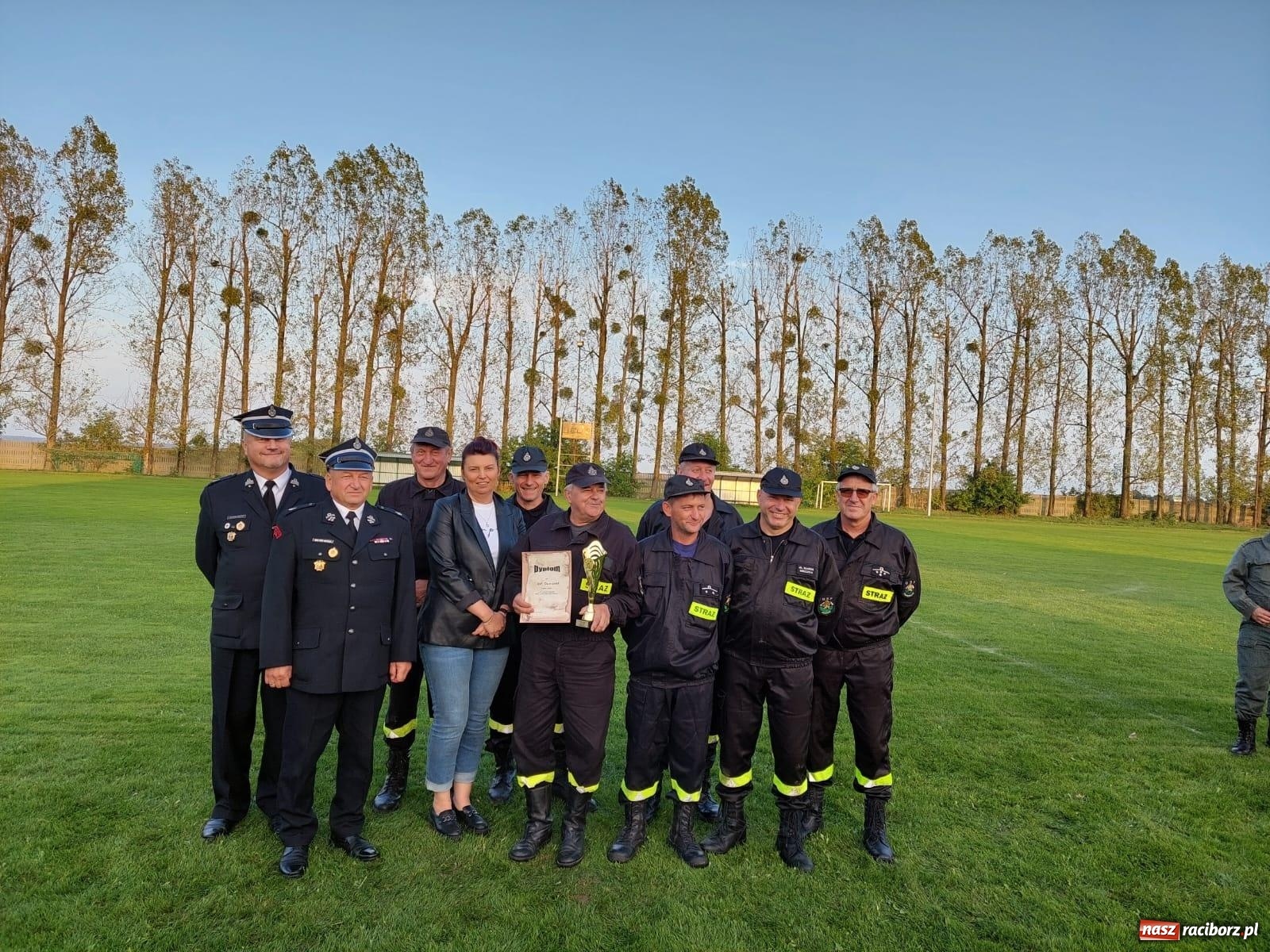 Zdjęcie w galerii na portalu naszraciborz.pl: Seniorzy z Owsiszcz najlepsi w strażackiej rywalizacji [FOTO i WIDEO] wiadomości z regionu