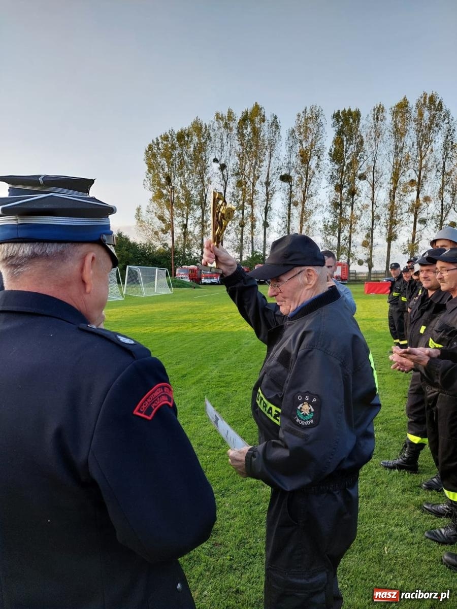 Zdjęcie w galerii na portalu naszraciborz.pl: Seniorzy z Owsiszcz najlepsi w strażackiej rywalizacji [FOTO i WIDEO] wiadomości z regionu