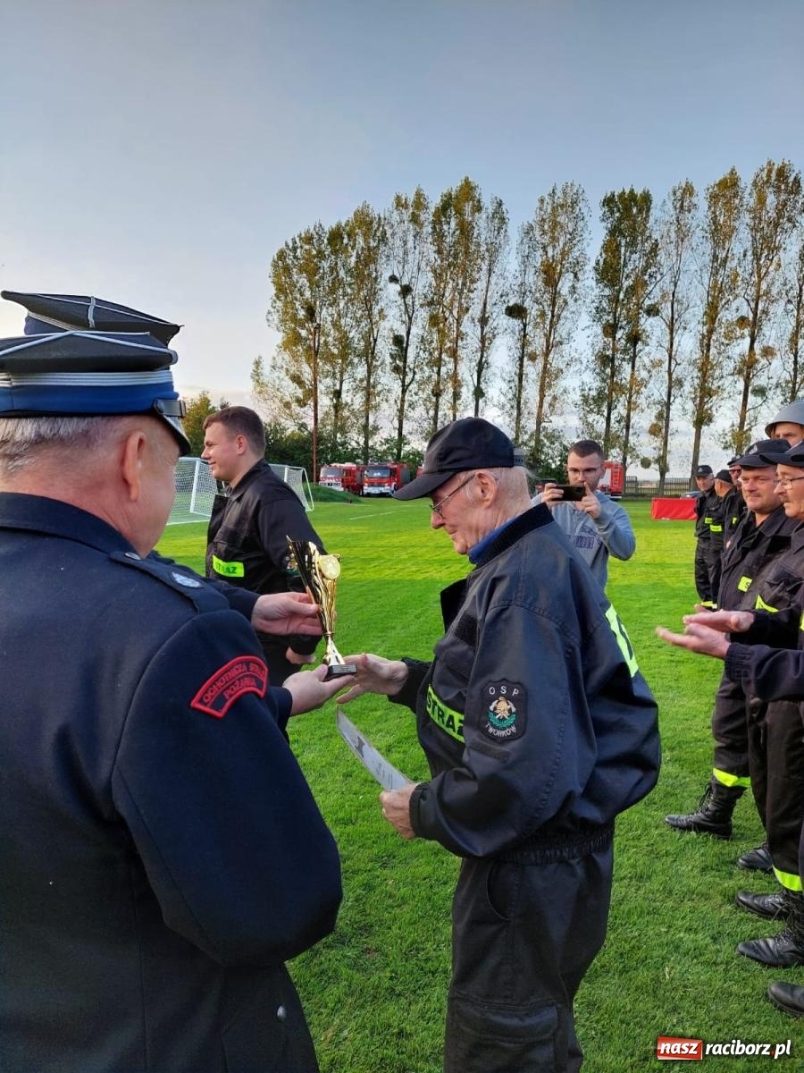Zdjęcie w galerii na portalu naszraciborz.pl: Seniorzy z Owsiszcz najlepsi w strażackiej rywalizacji [FOTO i WIDEO] wiadomości z regionu