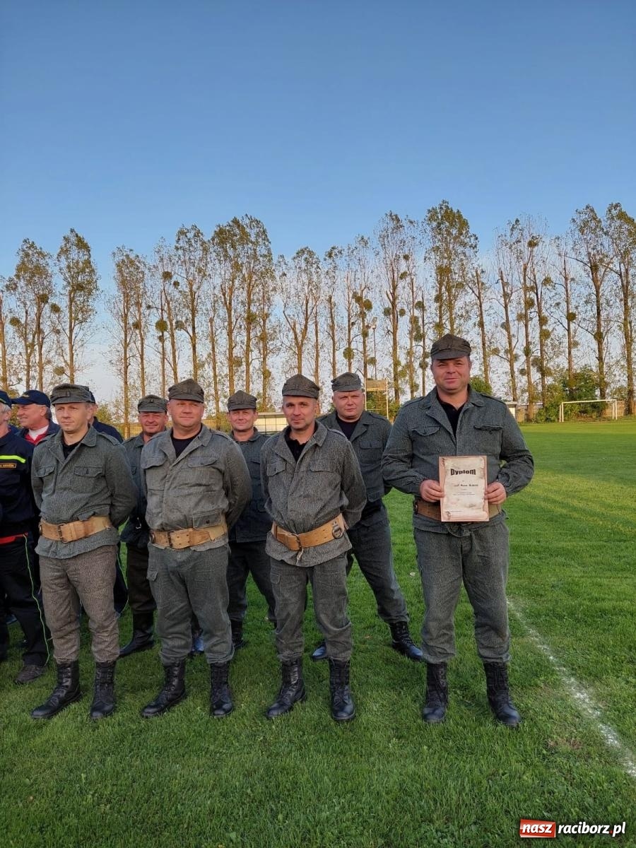Zdjęcie w galerii na portalu naszraciborz.pl: Seniorzy z Owsiszcz najlepsi w strażackiej rywalizacji [FOTO i WIDEO] wiadomości z regionu