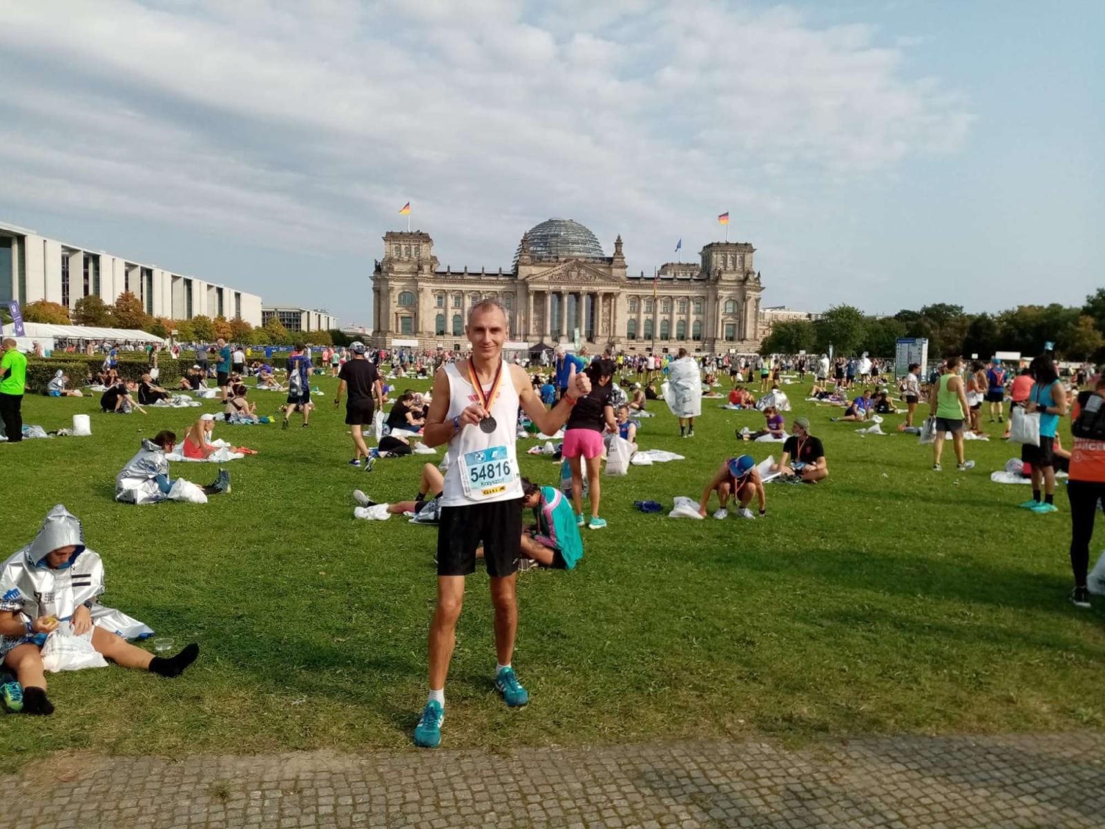 Zdjęcie w galerii na portalu naszraciborz.pl: BMW Berlin Marathon. Raciborzanin wspomina swój udział wiadomości z regionu