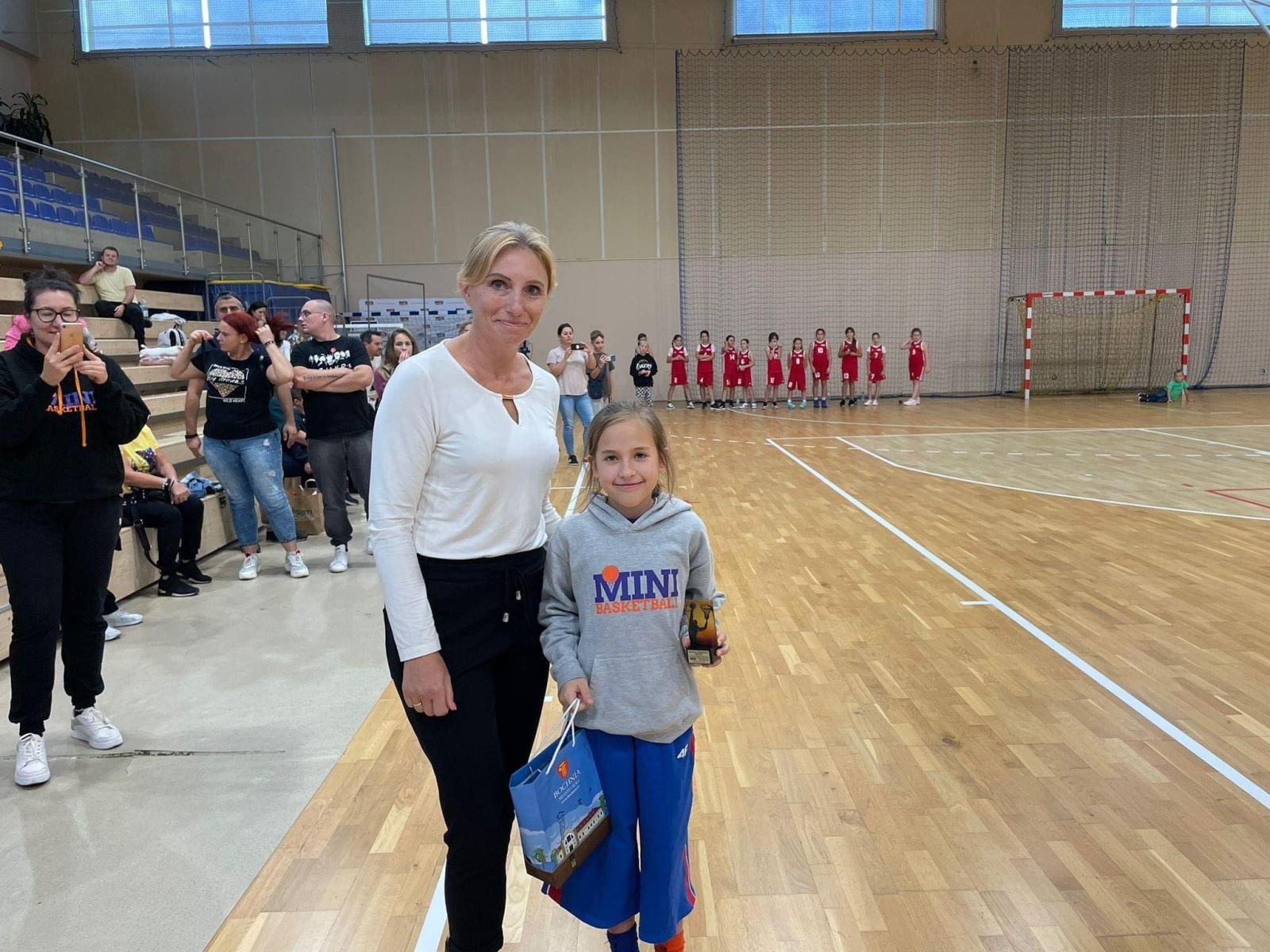 Zdjęcie w galerii na portalu naszraciborz.pl: Turniejowy wrzesień koszykarek Minibasketball Racibórz wiadomości z regionu
