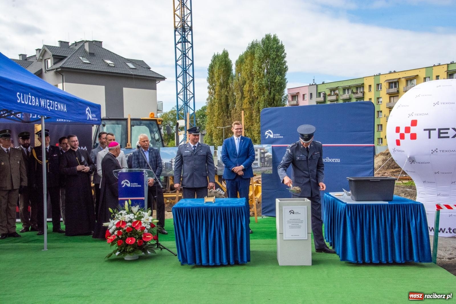 Zdjęcie w galerii na portalu naszraciborz.pl: Ruszyła budowa nowych bloków przy ZK w Raciborzu [FOTO i WIDEO] wiadomości z regionu