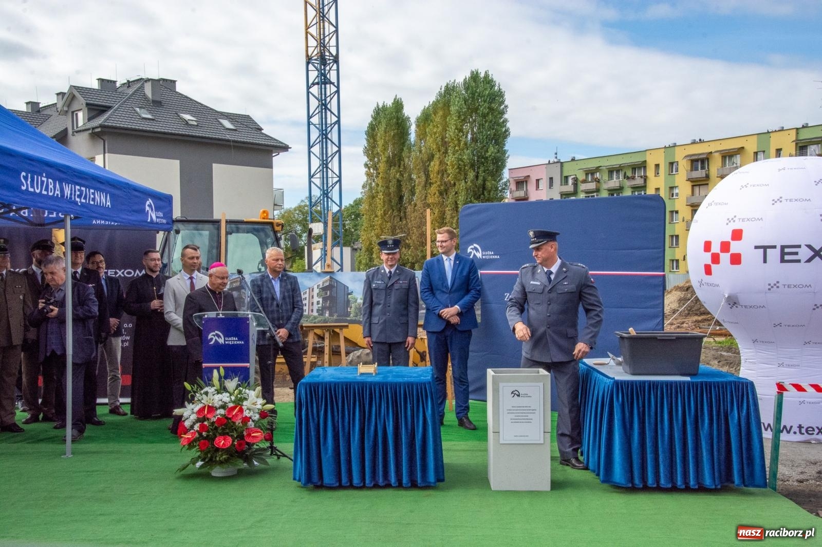 Zdjęcie w galerii na portalu naszraciborz.pl: Ruszyła budowa nowych bloków przy ZK w Raciborzu [FOTO i WIDEO] wiadomości z regionu
