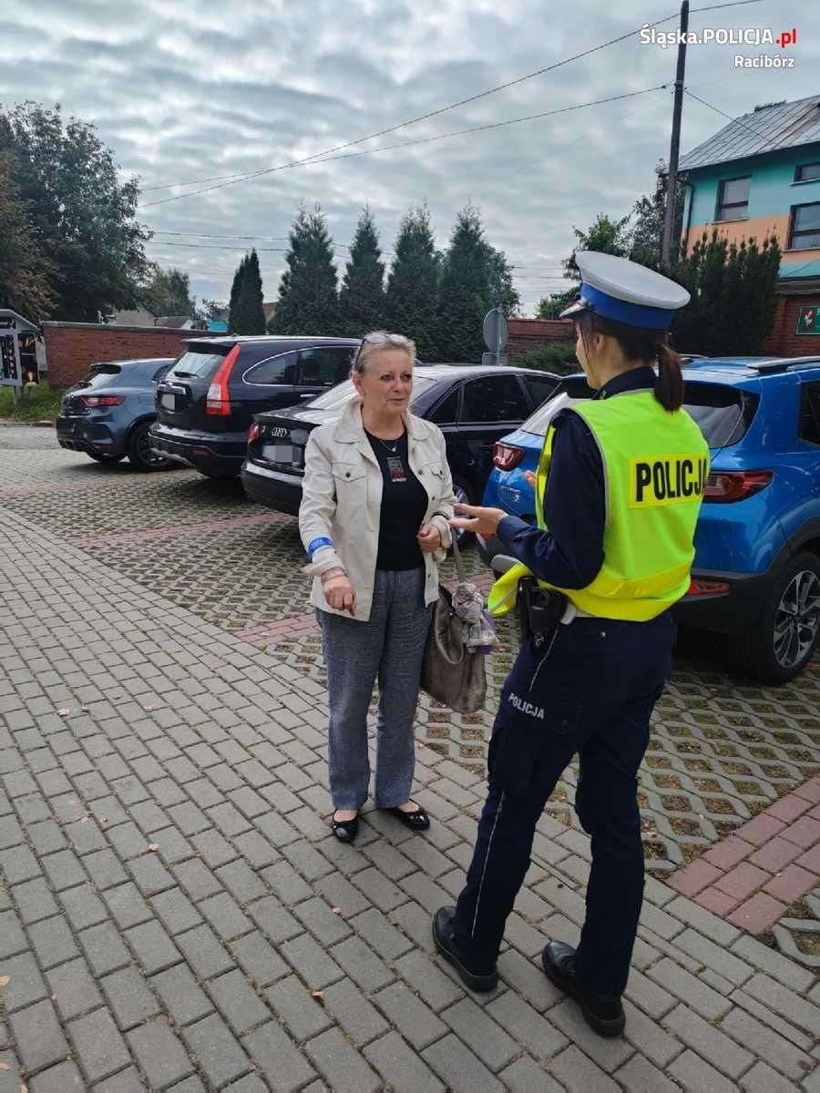 Zdjęcie w galerii na portalu naszraciborz.pl: Świeć Przykładem. Raciborska policja edukuje wiadomości z regionu