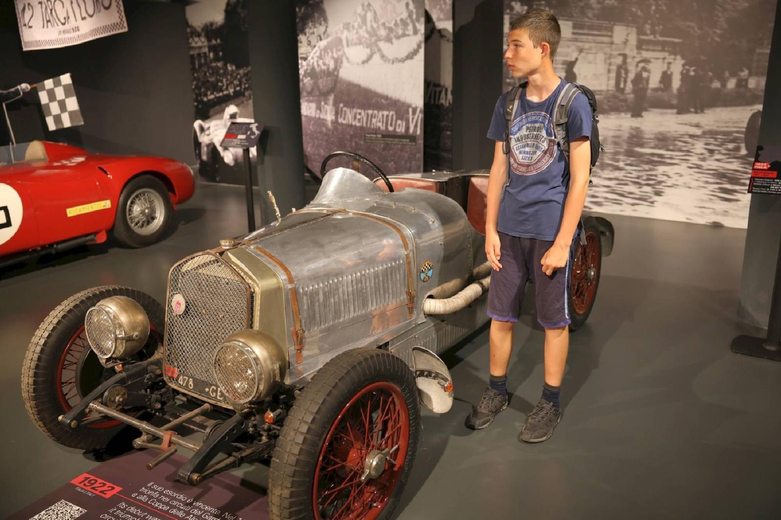 Zdjęcie w galerii na portalu naszraciborz.pl: Mateusz, 13-letni alpinista z Raciborza, wspina się na medal wiadomości z regionu