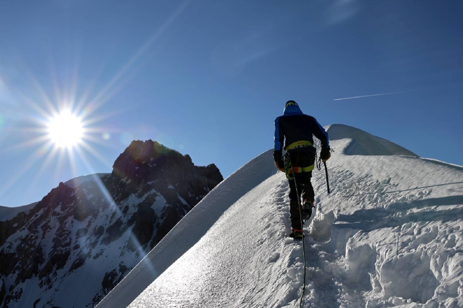 Zdjęcie w galerii na portalu naszraciborz.pl: Mateusz, 13-letni alpinista z Raciborza, wspina się na medal wiadomości z regionu